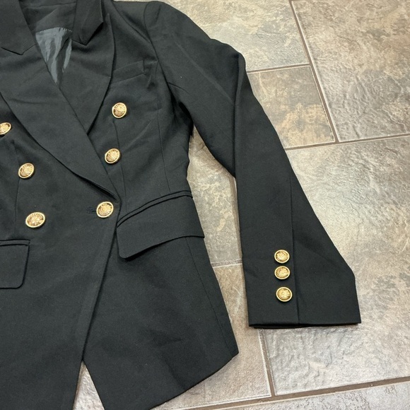 ❄3/$26 Xmas sale❄ Elegant Black Blazer with bronze Buttons - Picture 3 of 3